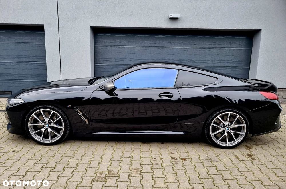 BMW Seria 8 - 7