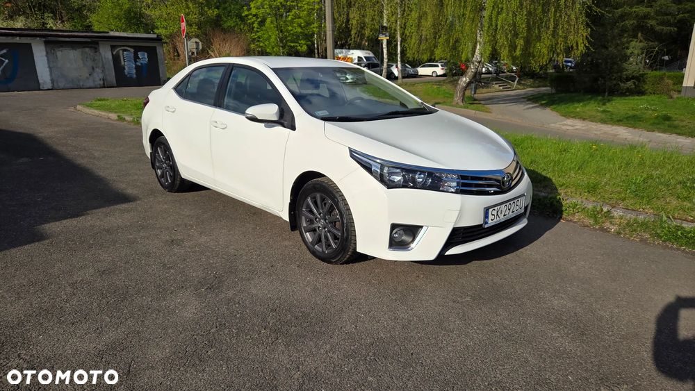Toyota Corolla 1.6 Premium - 1