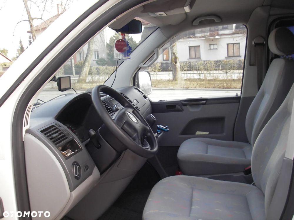 Volkswagen Transporter - 14