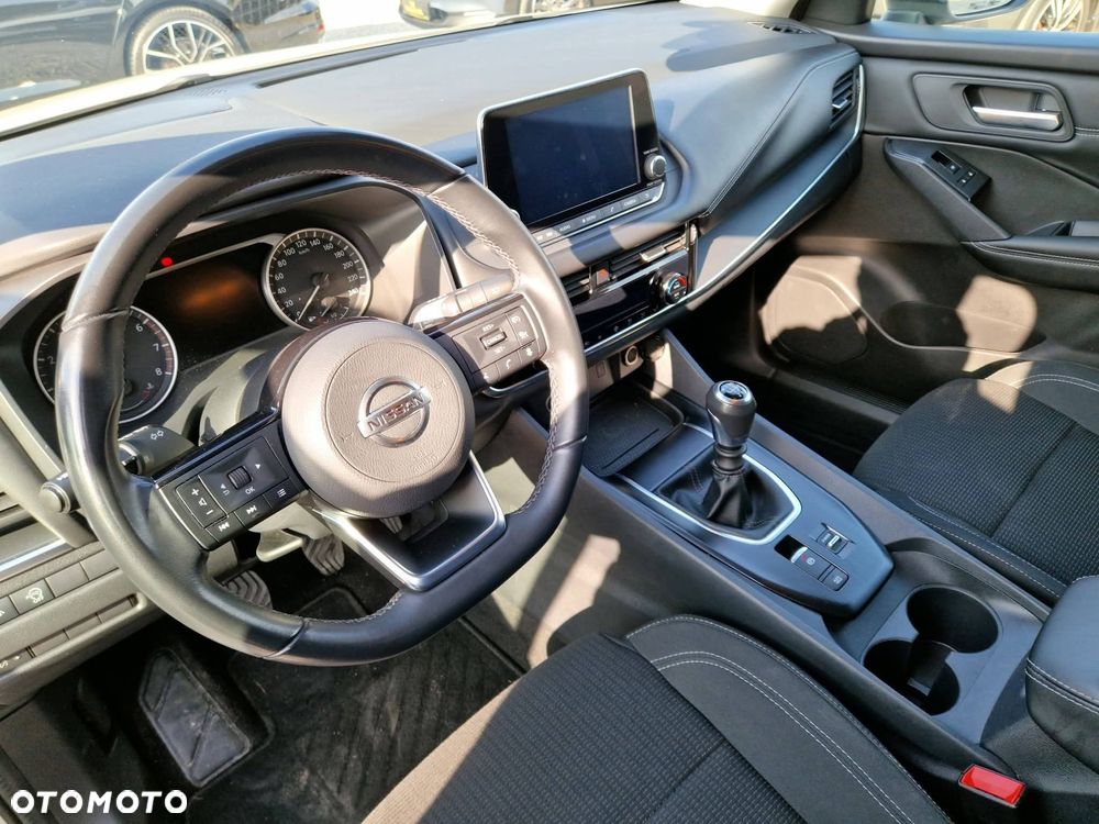 Nissan Qashqai 1.3 DIG-T MHEV Tekna - 24