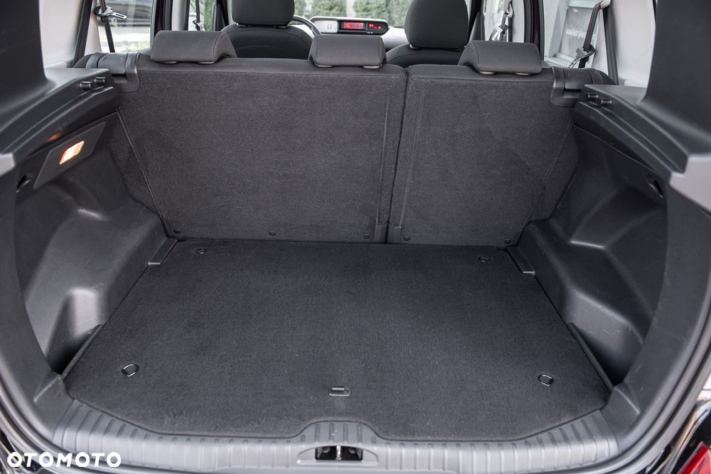 Citroën C3 Picasso 1.4i Exclusive - 24
