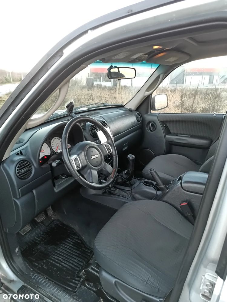 Jeep Cherokee 2.5L CRD Sport - 7