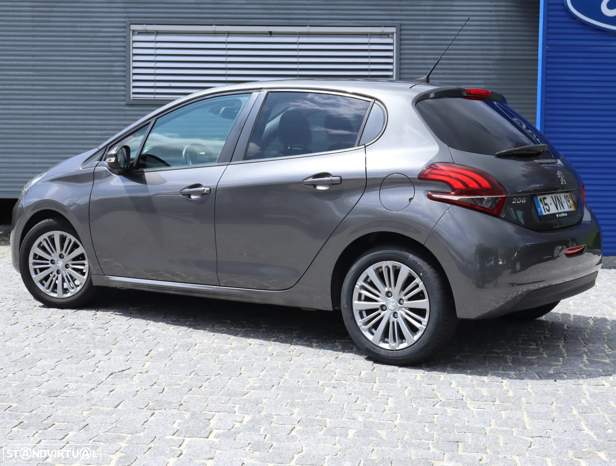 Peugeot 208 1.2 PureTech Style - 3