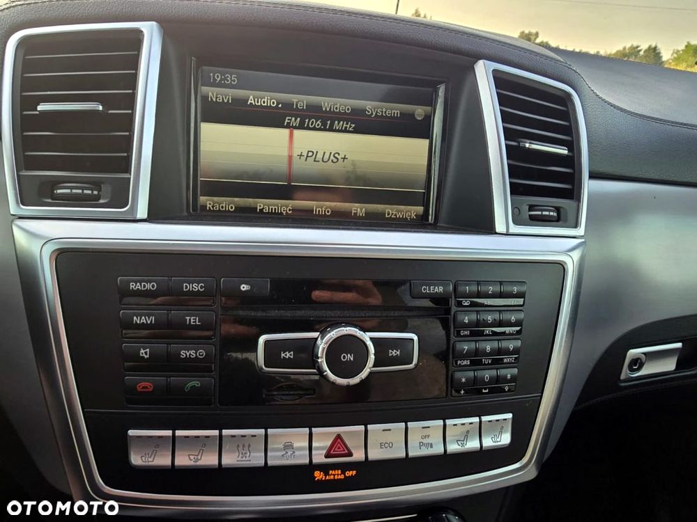 Mercedes-Benz ML 350 BlueTEC 4MATIC 7G-TRONIC - 23