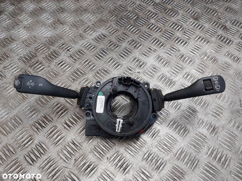 MANETKA PRZEŁĄCZNIK ZESPOLONY TAŚMA SYGNAŁU BMW E39 520i 83764459 - 1