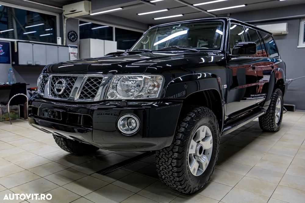 Nissan Patrol 3.0 TDI Aut Luxury Plus - 3