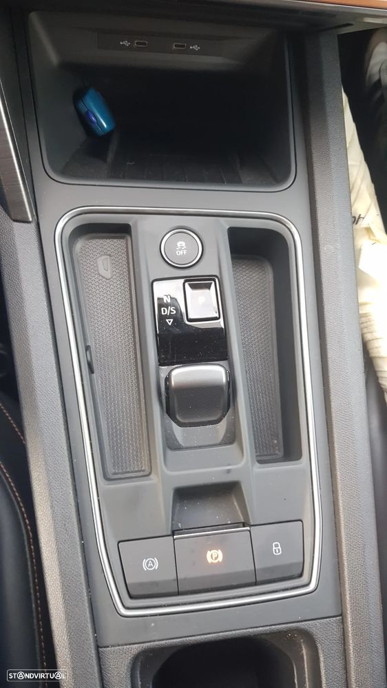 Cupra Leon 1.4 e-Hybrid (180 kW System) VZ - 19