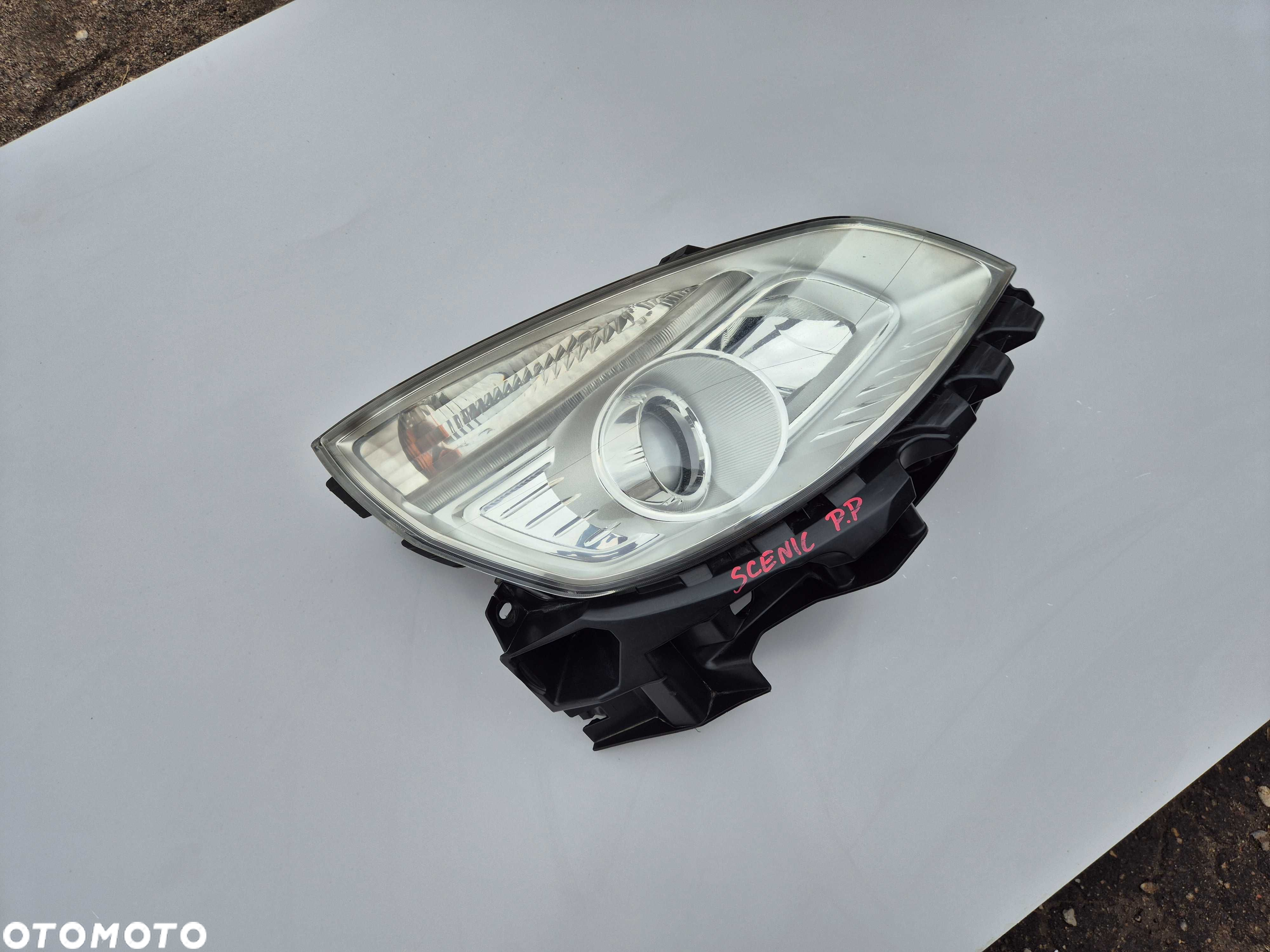Prawa Przednia Lampa Reflektor Renault SCENIC II LIFT 06r- Europa - 3
