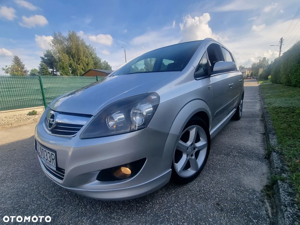 Opel Zafira 1.8 Cosmo - 15