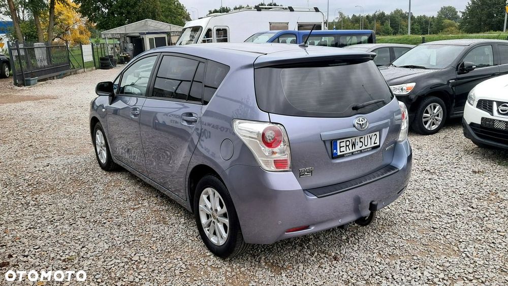 Toyota Verso 1.6 5-Sitzer Comfort - 3