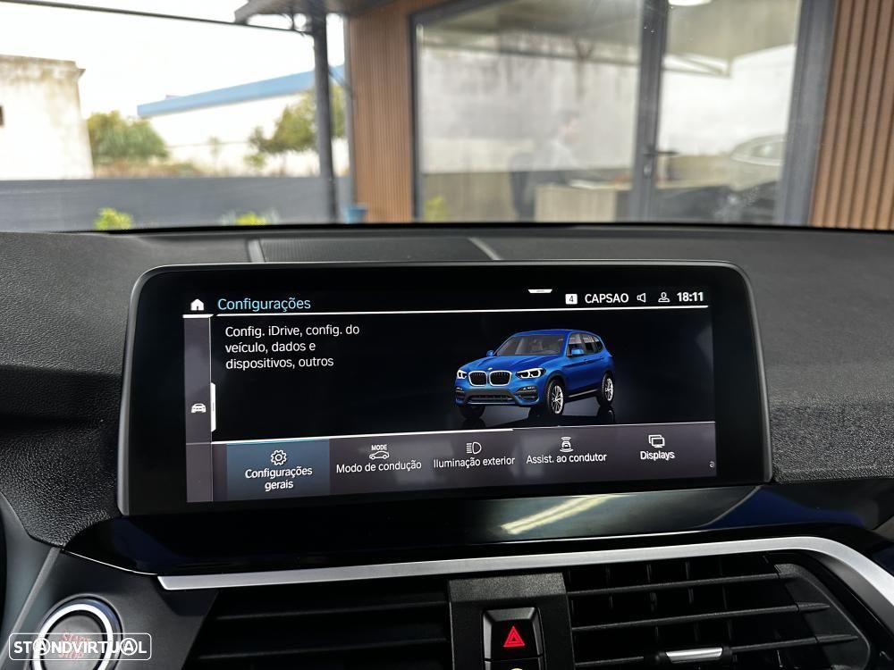 BMW X3 30 e xDrive xLine - 35