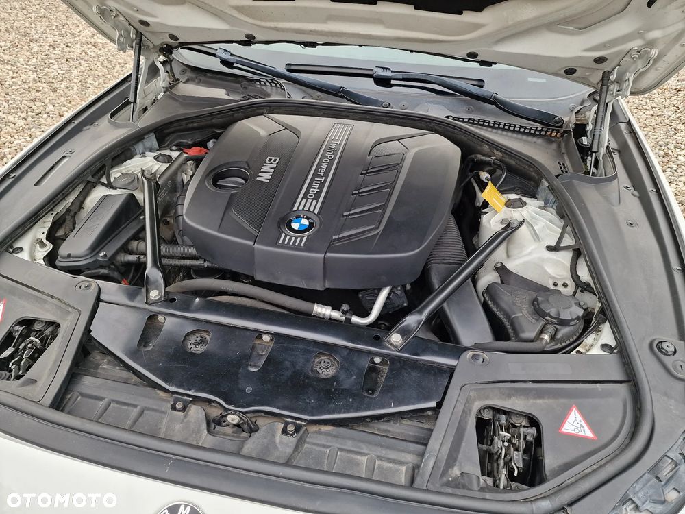 BMW Seria 5 520d Edition Fleet Lifestyle - 34