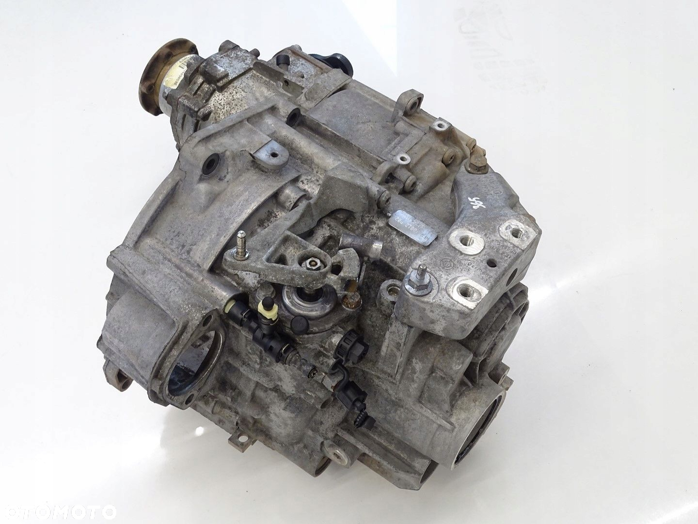 SKRZYNIA BIEGÓW MANUAL NFQ  REDUKTOR SKODA YETI I 5L 2.0 TDI 4X4 - 4