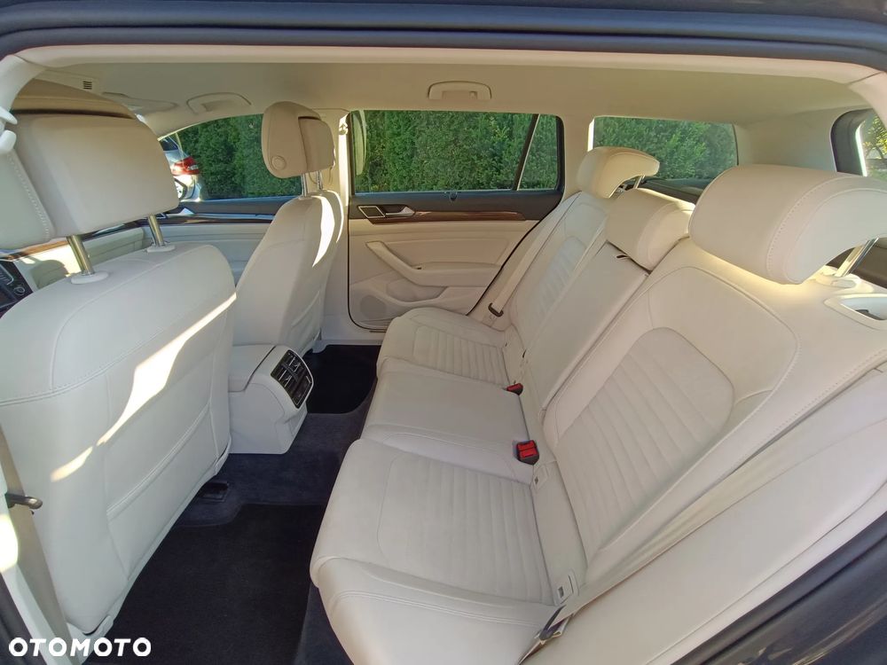 Volkswagen Passat 1.8 TSI BMT Highline - 6