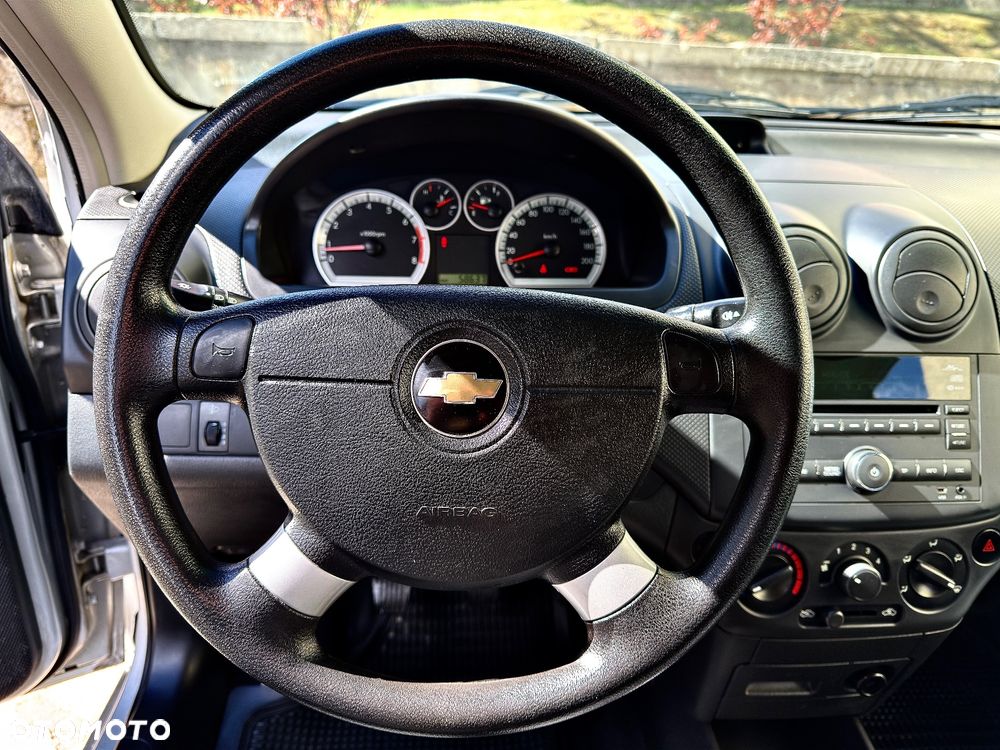 Chevrolet Aveo 1.2 16V LS - 7