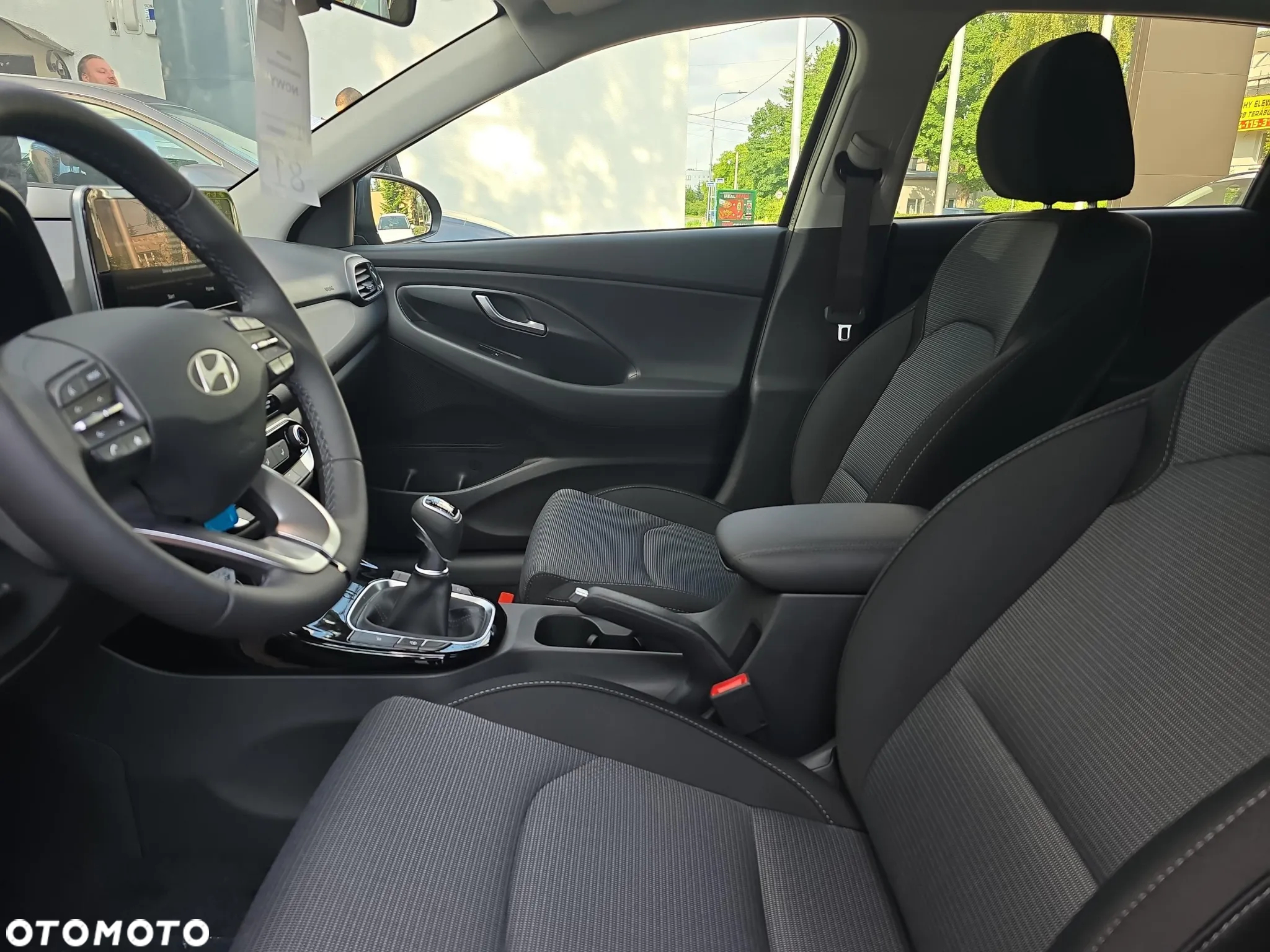 Hyundai i30 1.5 DPI Pure - 10
