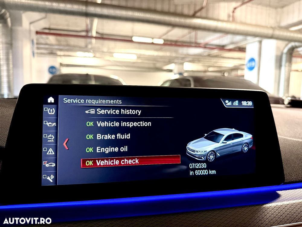 BMW Seria 5 520d AT - 36