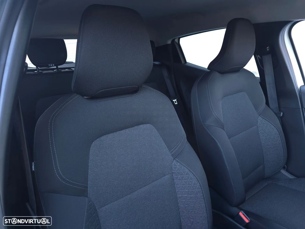 Renault Clio 1.0 TCe Evolution Bi-Fuel - 27