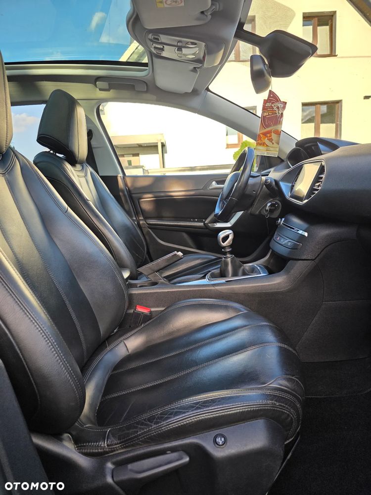 Peugeot 308 BlueHDi 120 Stop & Start Business-Line - 26