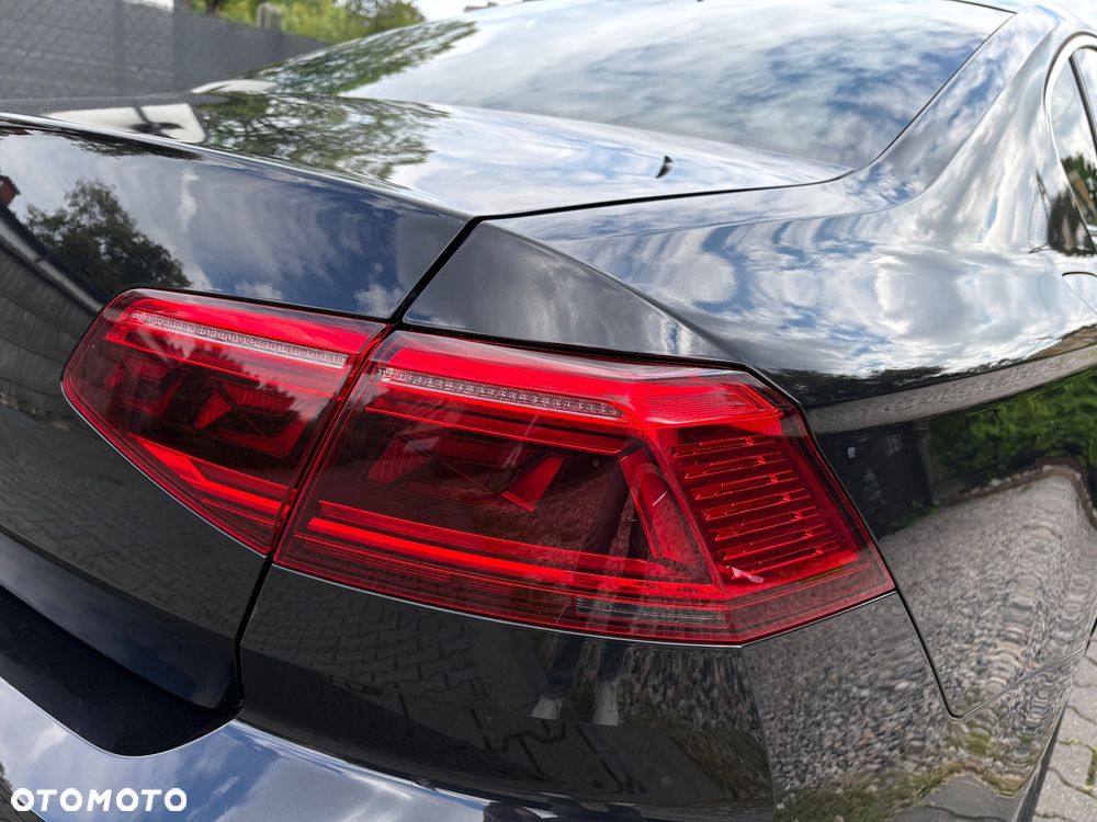 Volkswagen Passat 1.5 TSI EVO Elegance DSG - 9