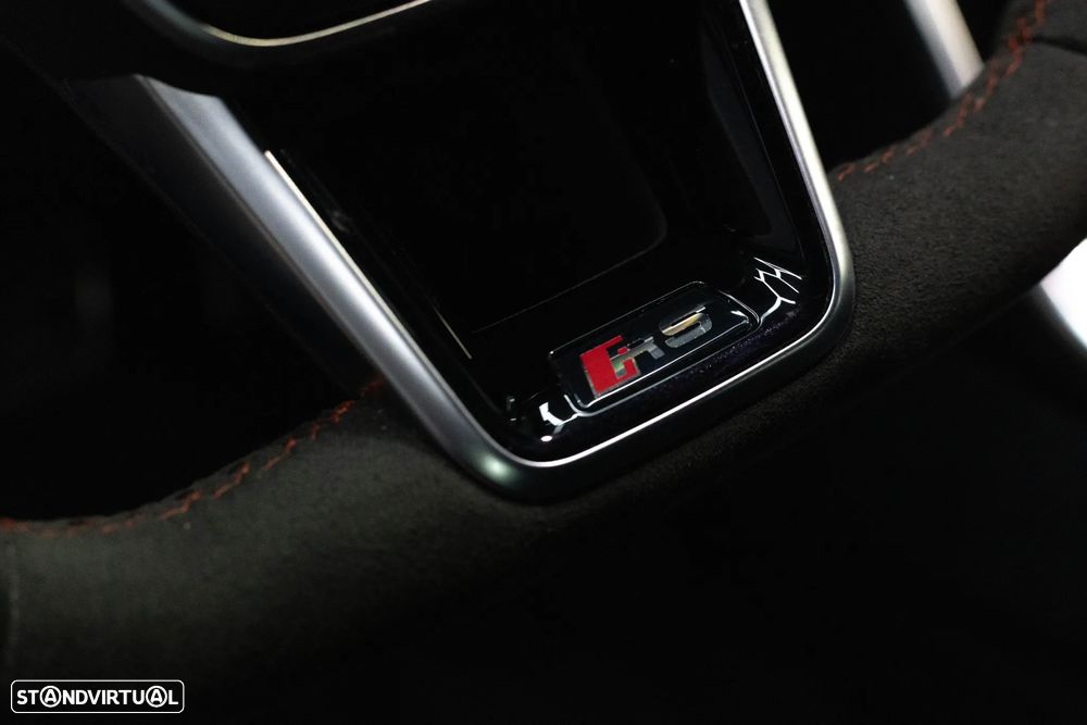 Audi RS6 Avant 4.0 TFSI quattro Tiptronic - 36