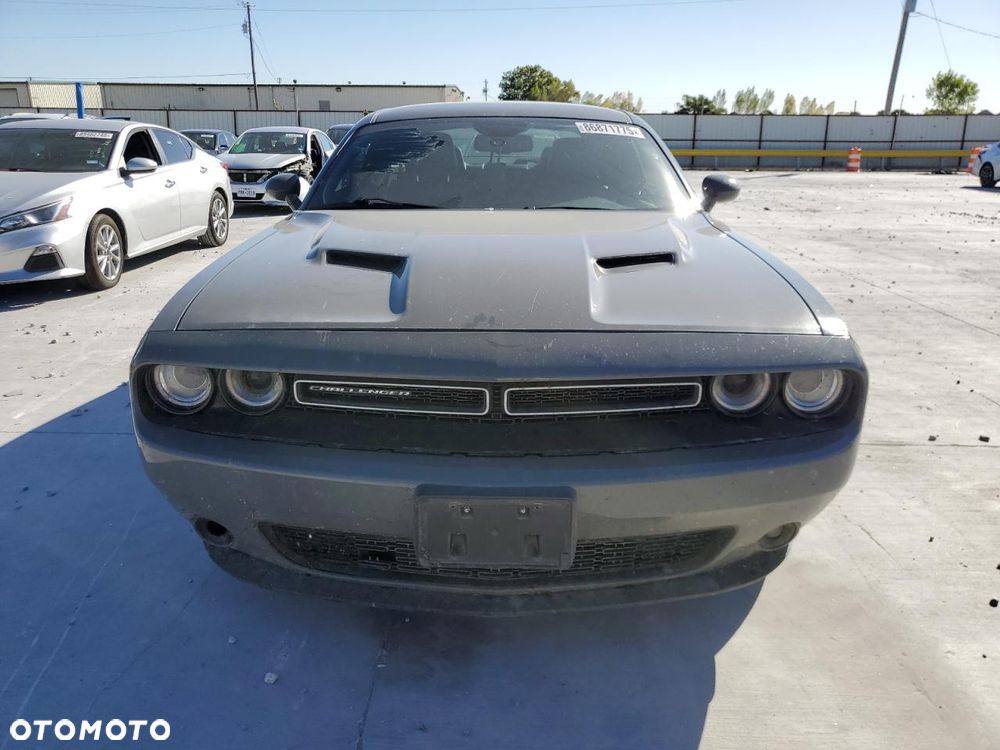 Dodge Challenger 3.6 SXT - 5