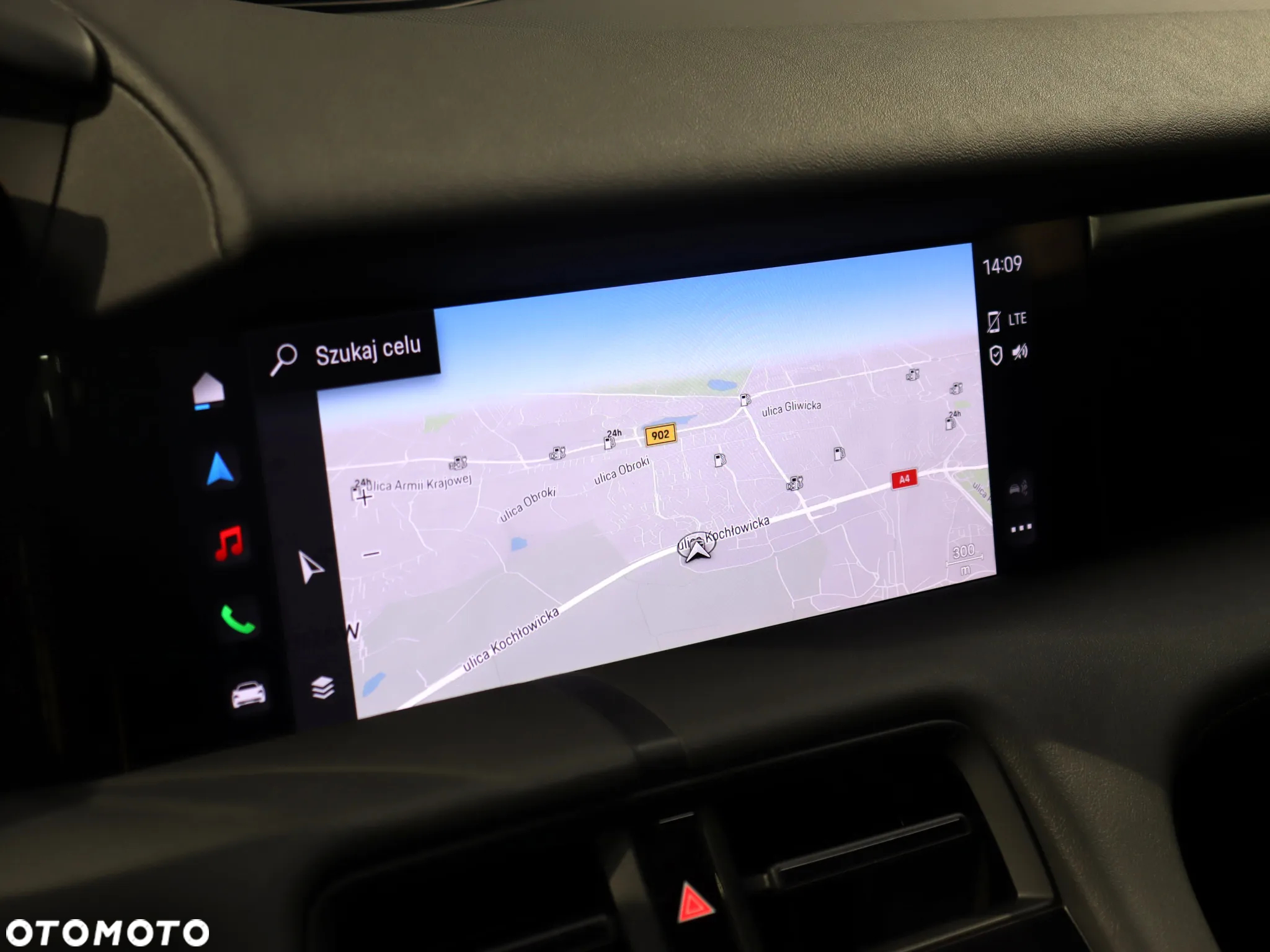 Porsche Taycan Performance Plus - 29