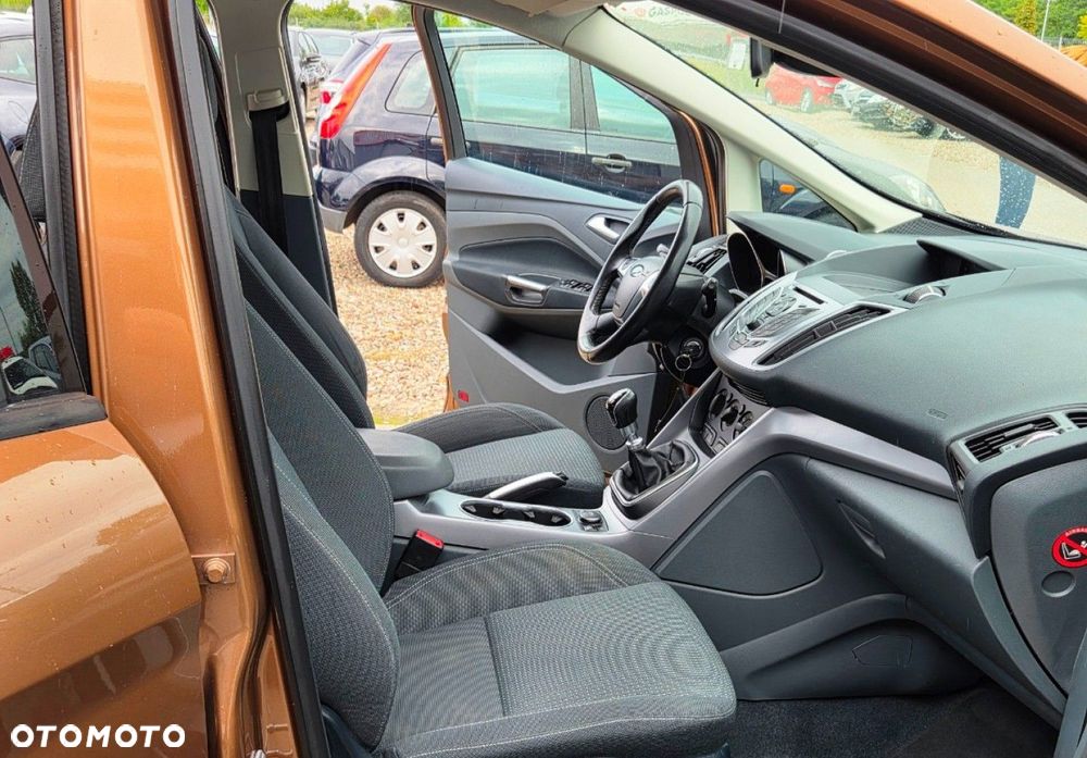 Ford C-MAX - 30