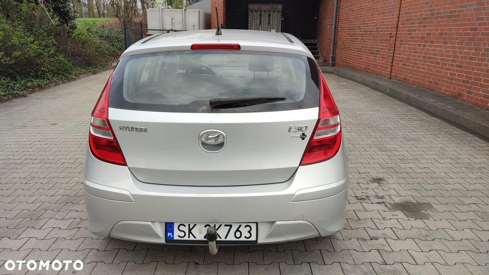 Hyundai i30 1.4 Edition Plus - 4