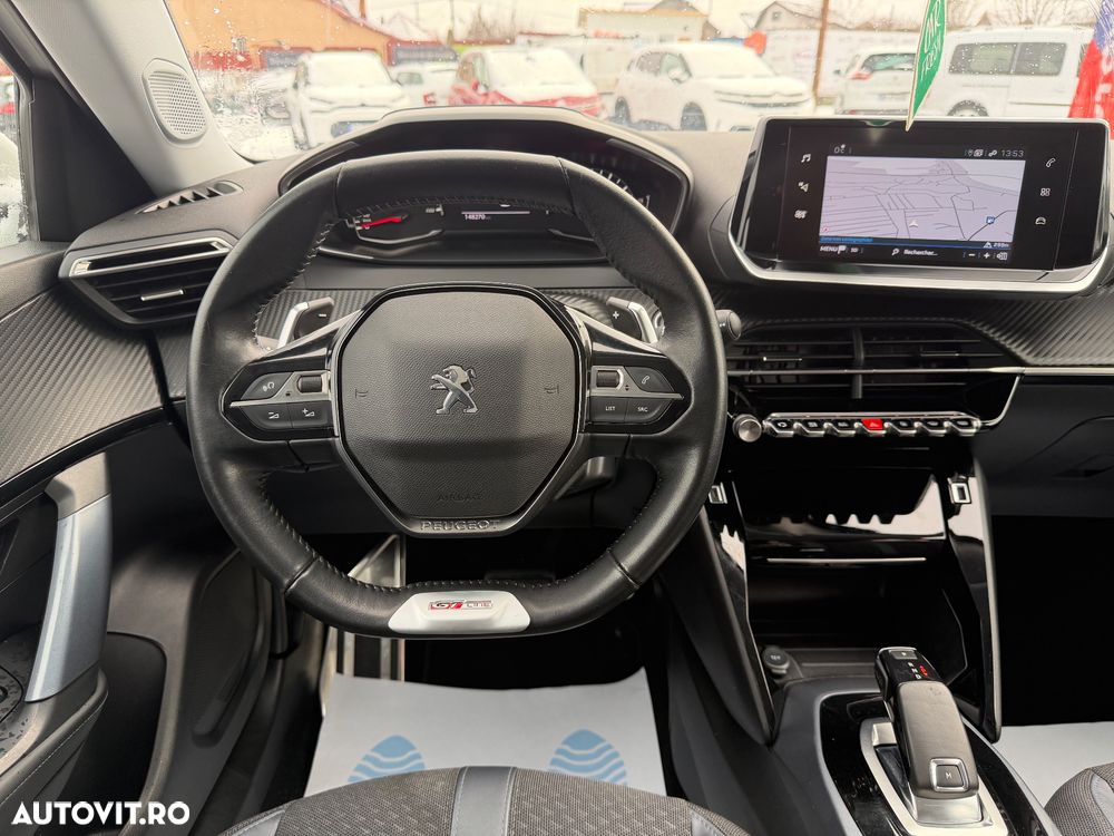 Peugeot 2008 1.5 BlueHDI EAT8 STT GT Pack - 14