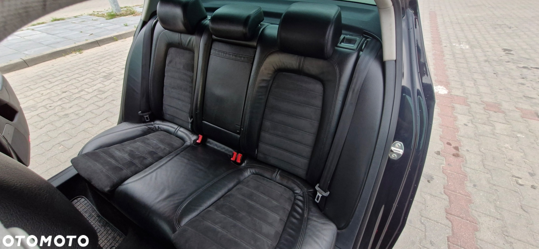 Volkswagen Passat 2.0 TDI Highline - 21