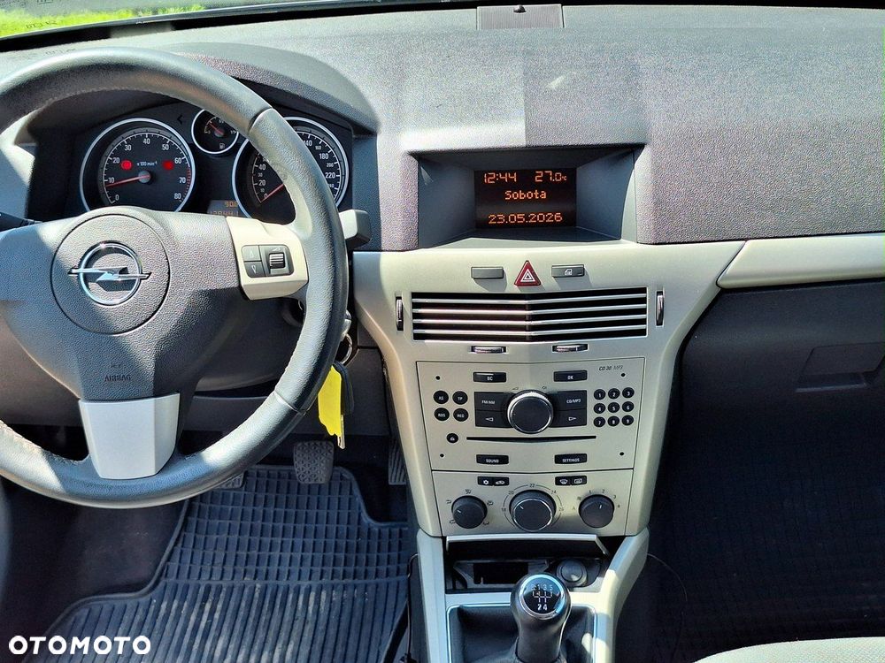Opel Astra - 34