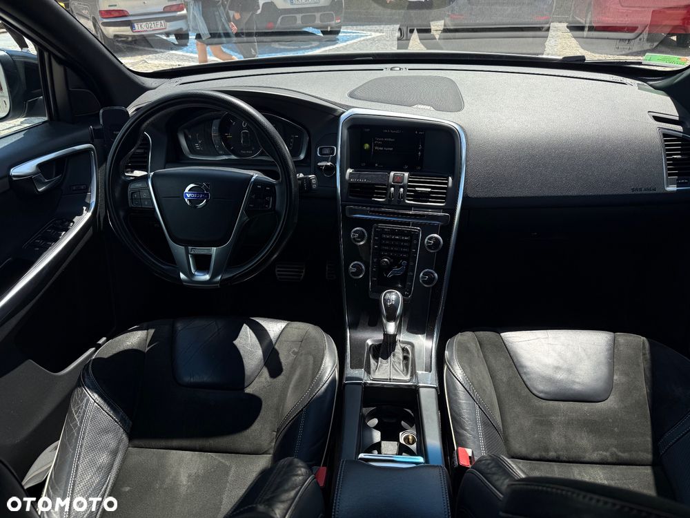 Volvo XC 60 D4 Drive-E R-Design Momentum - 15