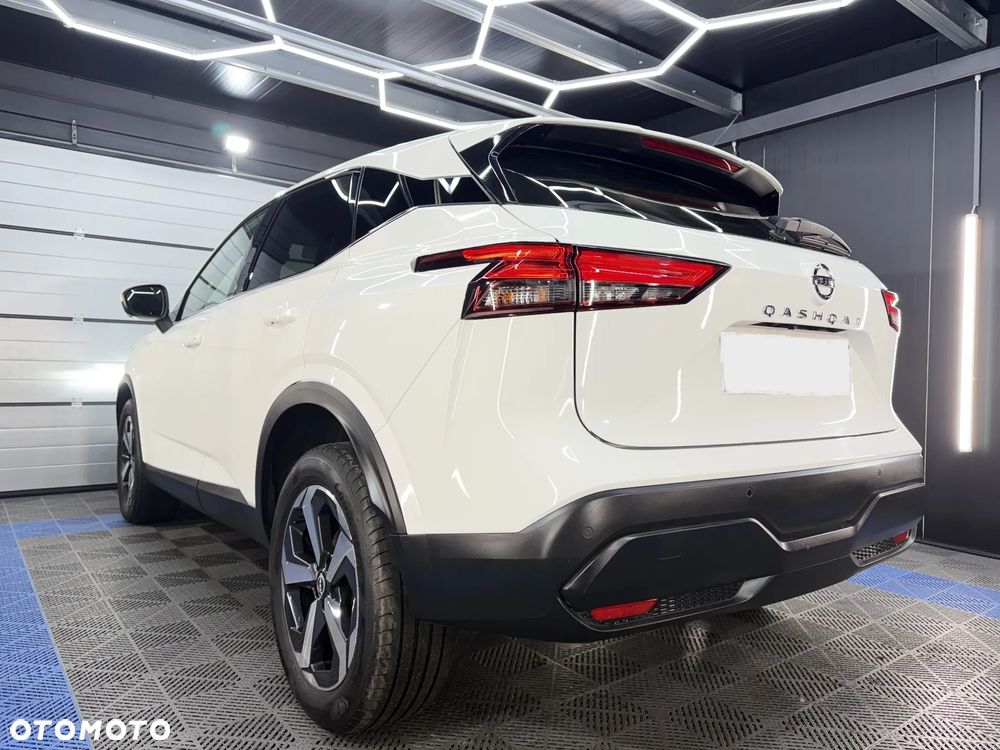 Nissan Qashqai 1.3 DIG-T MHEV Acenta Xtronic - 6