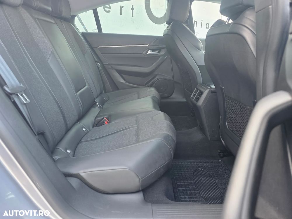 Peugeot 508 BlueHDi 130 EAT8 Allure Pack - 9