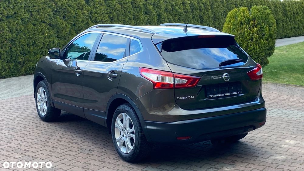 Nissan Qashqai 1.2 DIG-T Xtronic TEKNA+ - 6