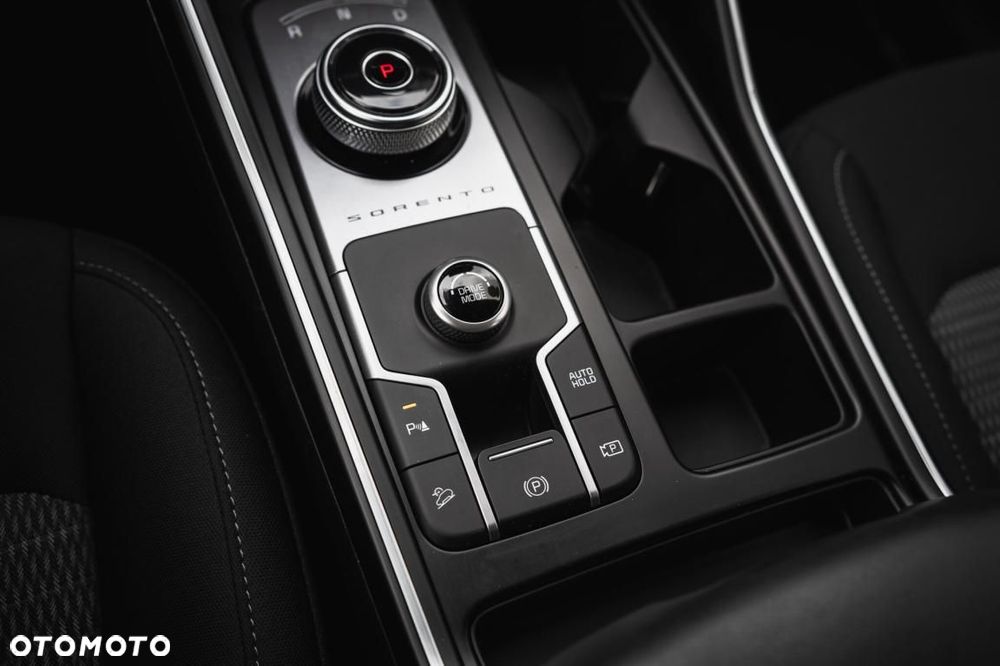 Kia Sorento - 24