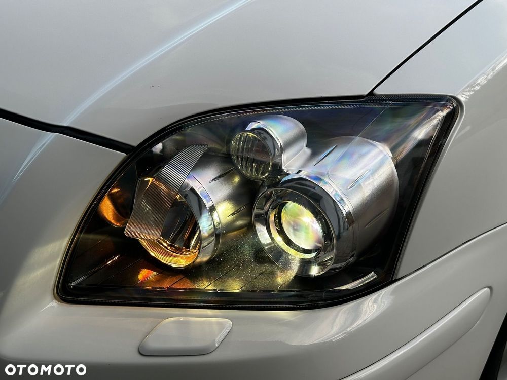 Toyota Avensis 2.0 VVT-i Prestige Premium - 25