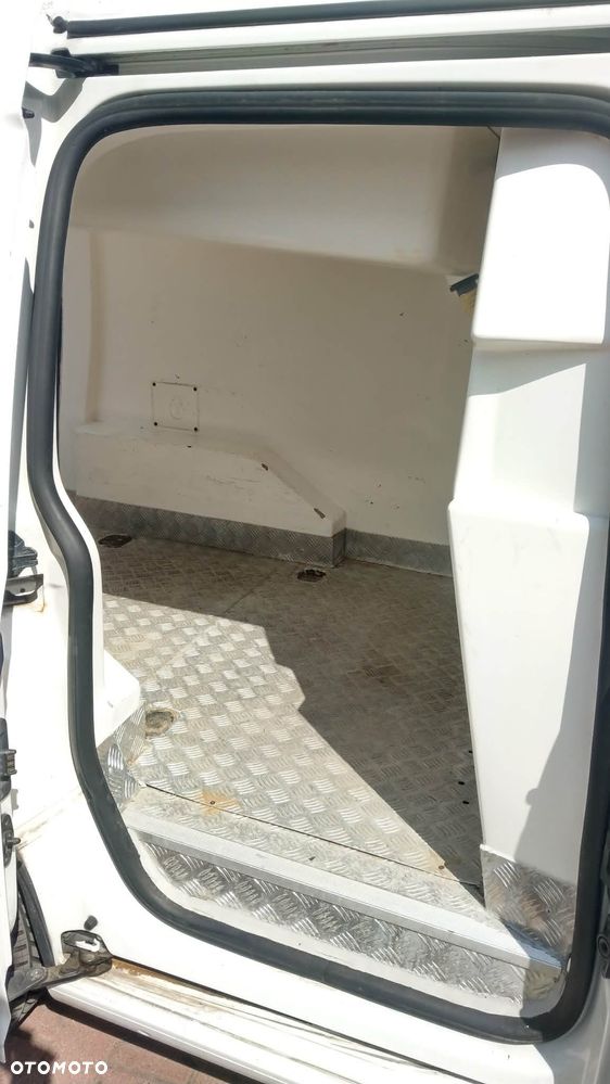 Volkswagen CADDY - 2