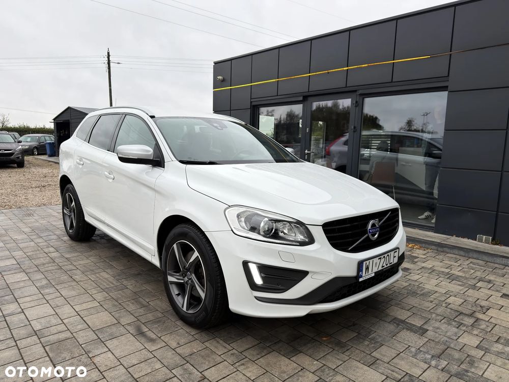 Volvo XC 60 D4 AWD R-Design - 17