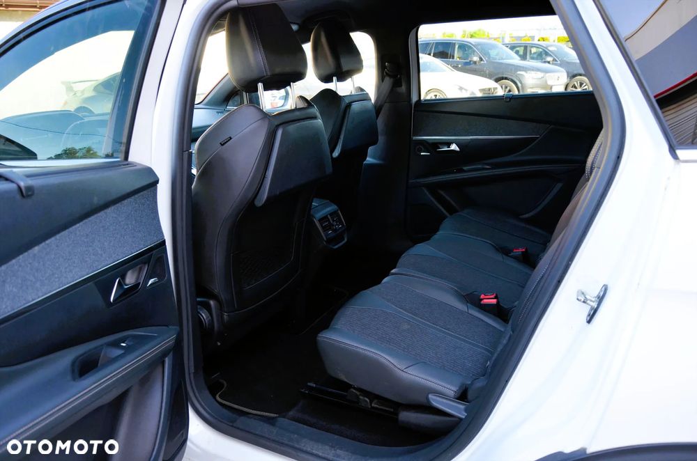 Peugeot 5008 BlueHDi 130 EAT8 GT - 16