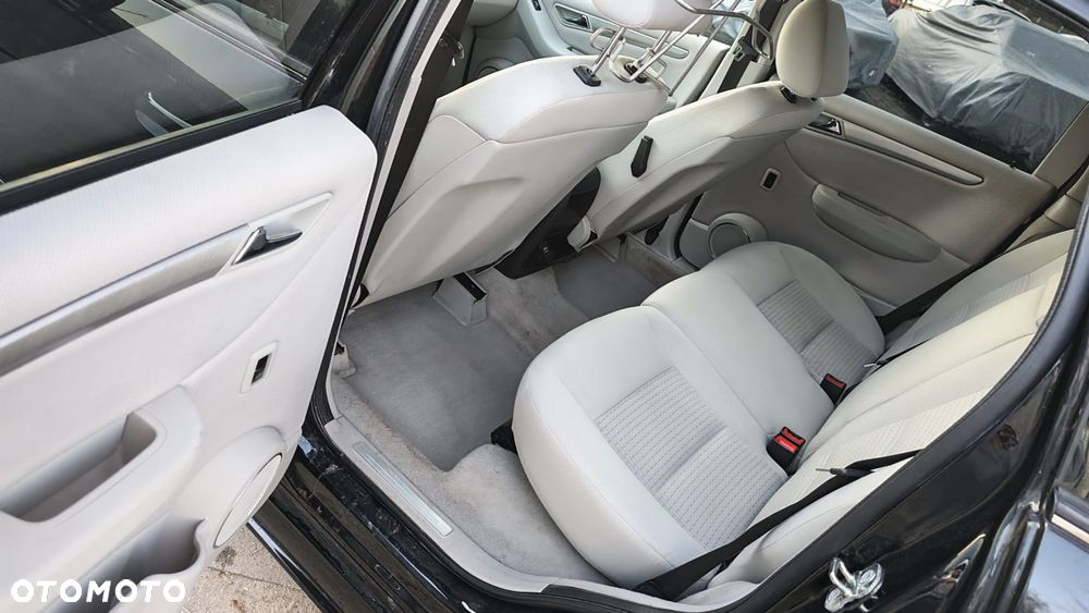 Mercedes-Benz Klasa B 180 CDI - 7