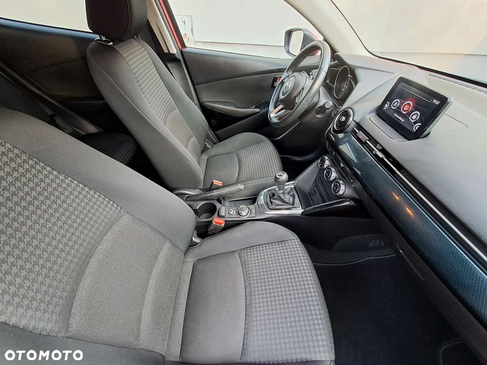 Mazda 2 - 7