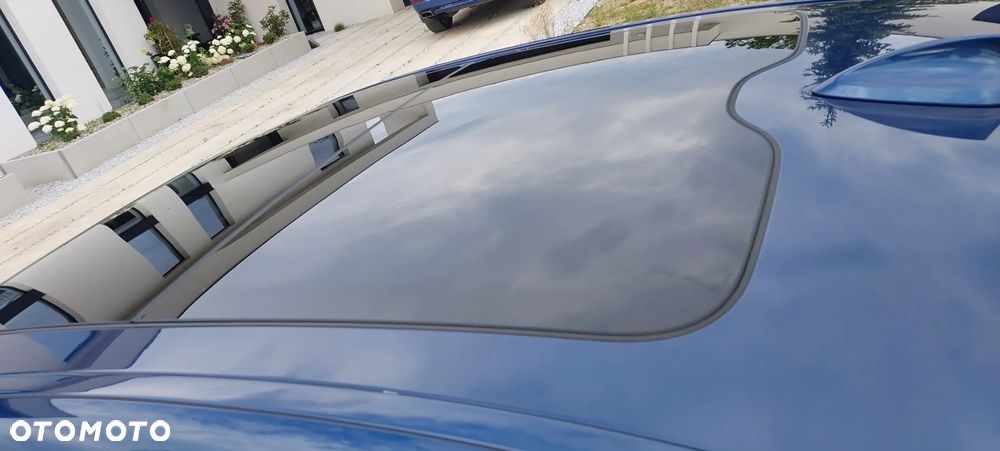BMW Seria 7 750Li xDrive - 10
