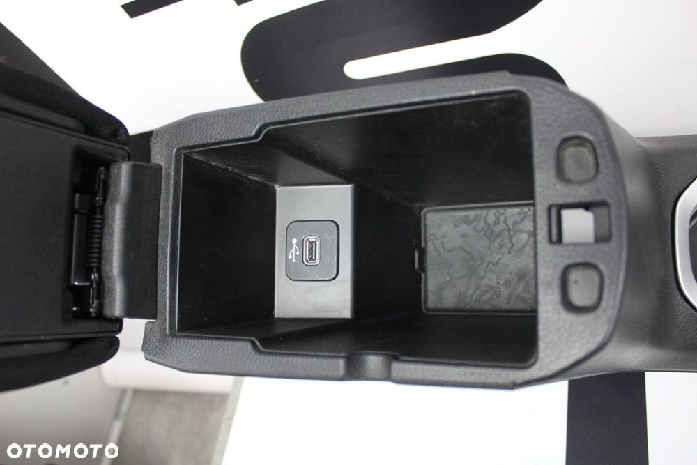 TUNEL ŚRODKOWY PODŁOKIETNIK JEEP RENEGADE - 4