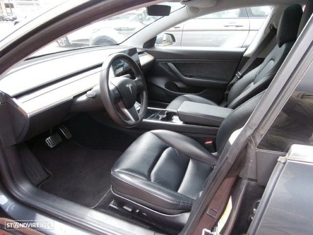 Tesla Model 3 Standard Range Plus RWD - 23