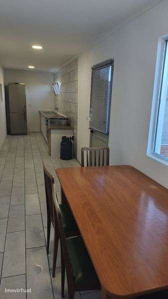 Casa T1 para arrendar em Torres Vedras - Grande imagem: 3/8