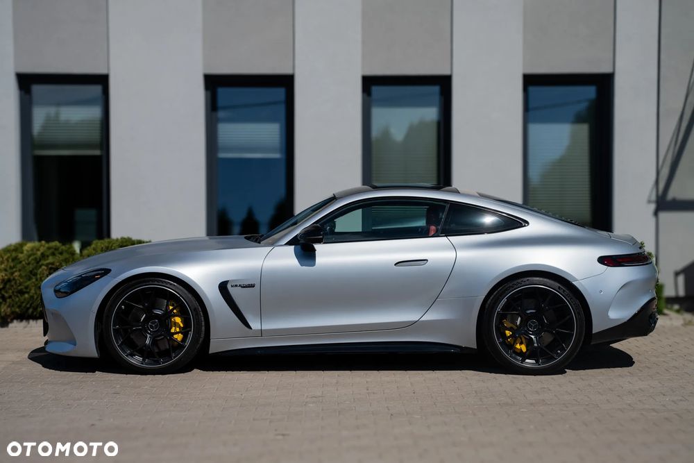 Mercedes-Benz AMG GT - 2