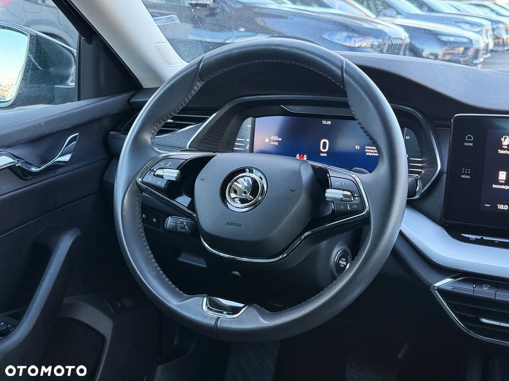 Skoda Octavia 2.0 TDI SCR Style DSG - 17