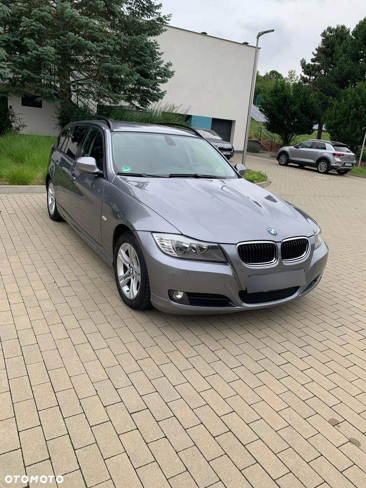 BMW 318I